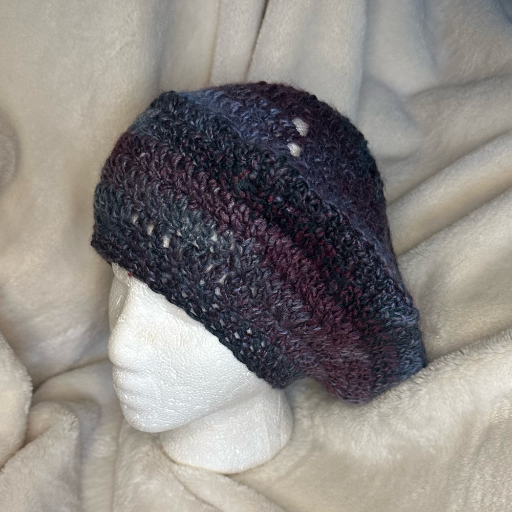 Beret hat - crochet